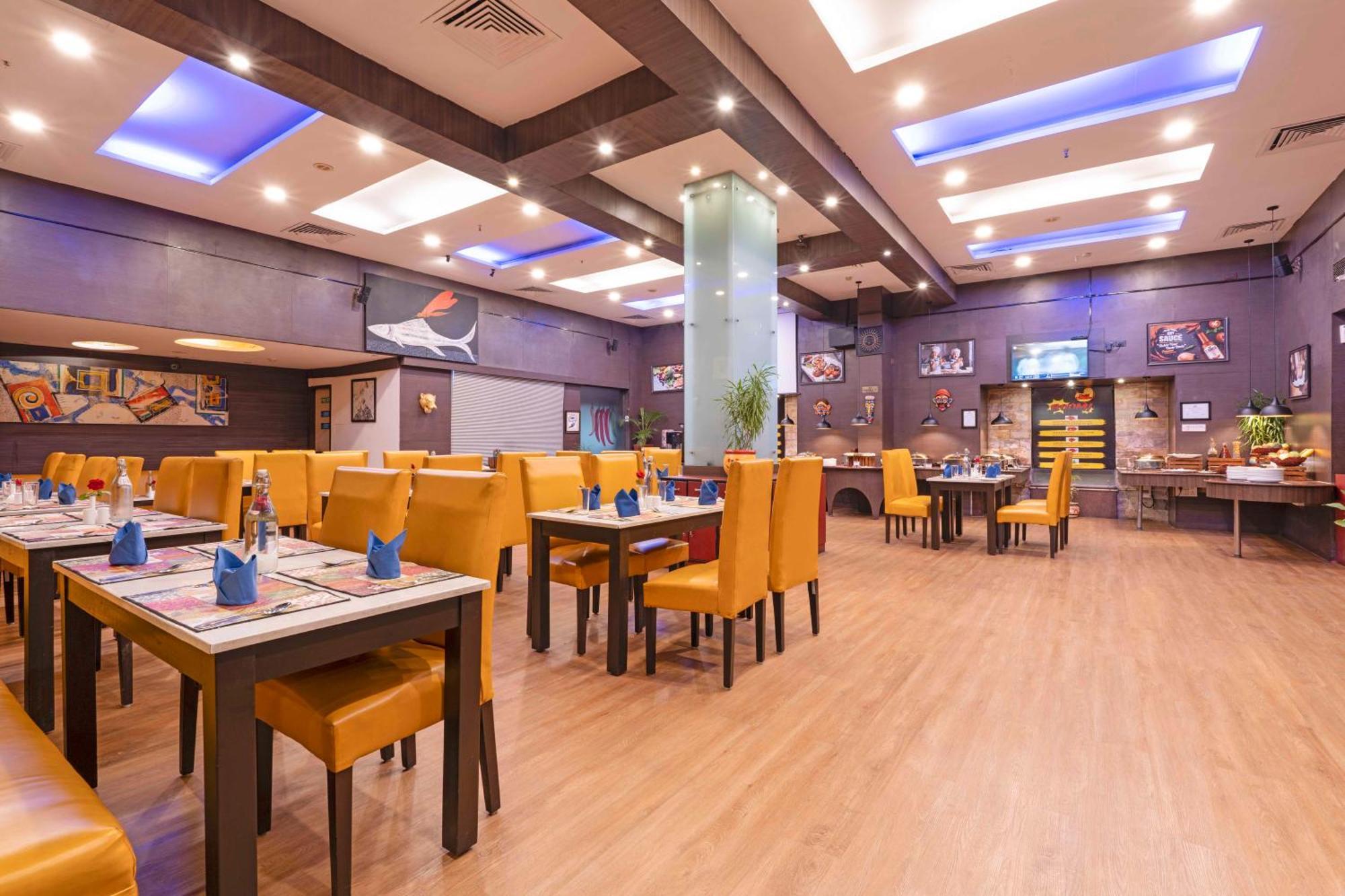 Indismart Hotel Kolkata Exterior photo