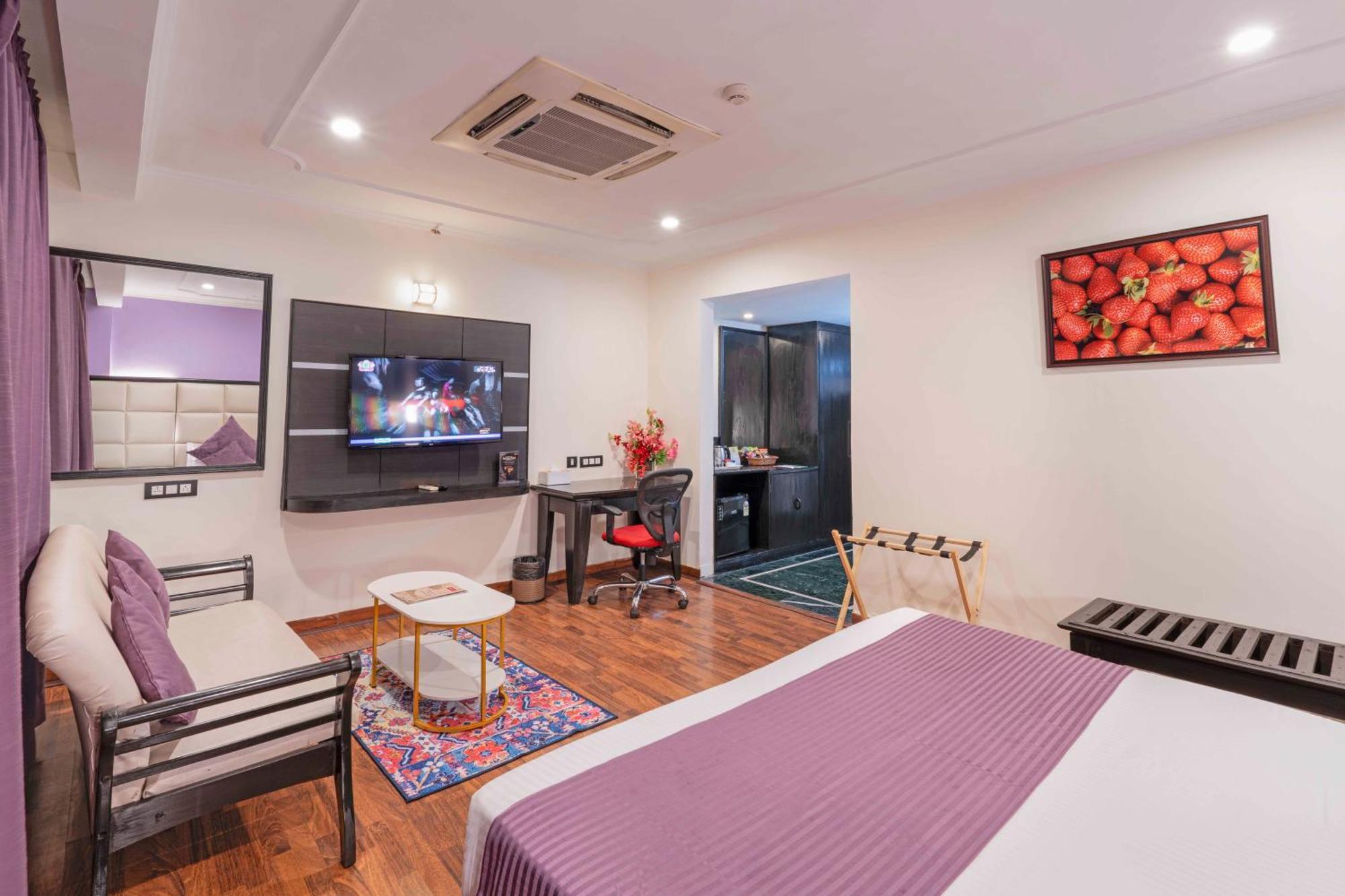 Indismart Hotel Kolkata Exterior photo